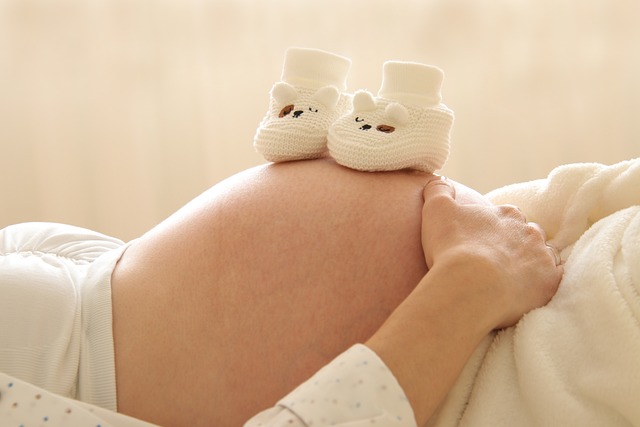 Hamilelikte Cildi Nemlendirmenin Önemi ve Yöntemleri